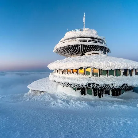 Karpacz4you Przy Deptaku Z Garażem 9,8 - Zima W Górach 2026 Karpacz